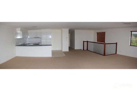 22/2 Ridgeline Way, Highland Park, QLD 4211