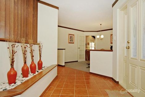 11 Merion Pl, Connolly, WA 6027