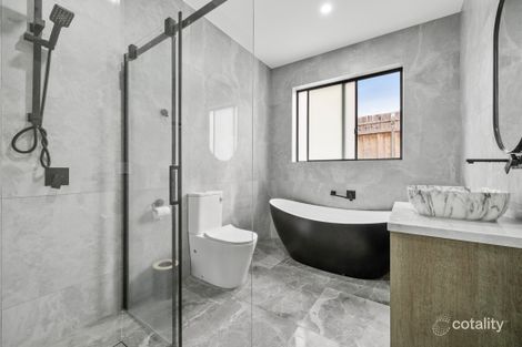 Property photo of 18 Nangar Street Wollert VIC 3750