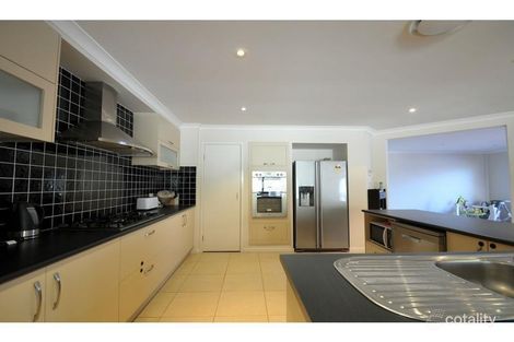 Property photo of 76 Halfway Drive Ormeau QLD 4208