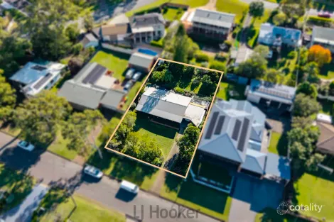 Property photo of 5 Hampstead Way Rathmines NSW 2283