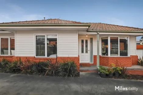 Property photo of 2/27 Beetham Parade Rosanna VIC 3084