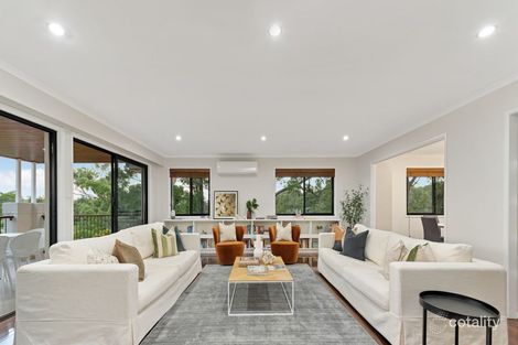 Property photo of 34 Outlook Crescent Bardon QLD 4065