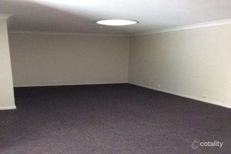 Property photo of 6 Marcellus Place Rosemeadow NSW 2560