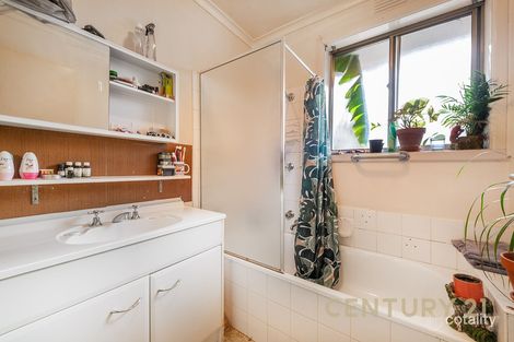 1 Ferndale Cres, Dandenong North, VIC 3175