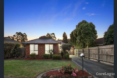 Property photo of 37 Sydney Parkinson Avenue Endeavour Hills VIC 3802