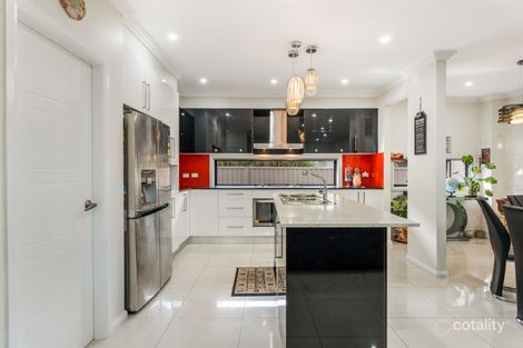 Property photo of 18 Alpine Place Carnes Hill NSW 2171