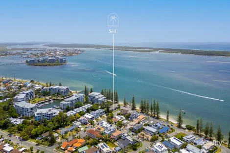 2/6 Tecona Ave, Hollywell, QLD 4216