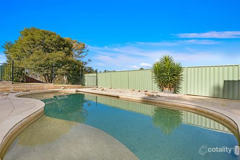 Property photo of 40 Chasselas Avenue Eschol Park NSW 2558