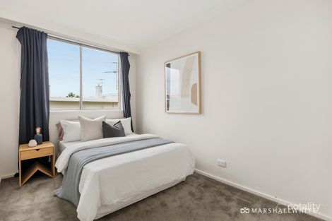 Property photo of 10/55 Ormond Esplanade Elwood VIC 3184