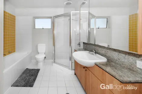 Property photo of 2/18 Wests Road Maribyrnong VIC 3032