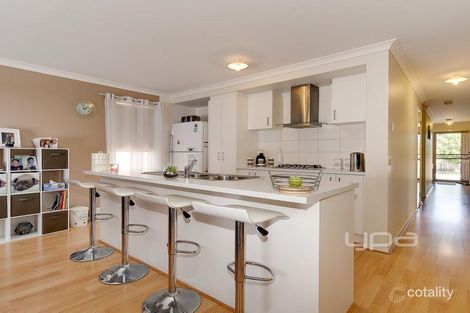 Property photo of 13 Hues Street Mickleham VIC 3064