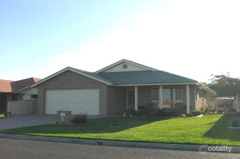 51 Grandis Dr, Tuncurry, NSW 2428