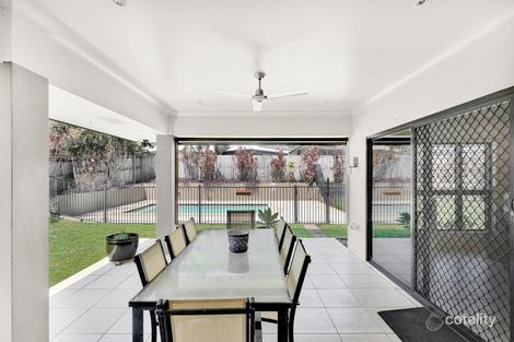 Property photo of 17 Pelling Close Kanimbla QLD 4870