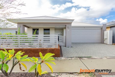 Property photo of 21 Yewers Drive Champion Lakes WA 6111