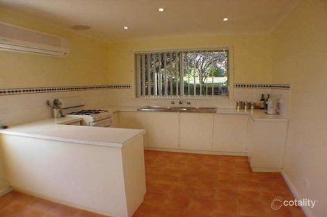 Property photo of 10 Narina Way Aberfoyle Park SA 5159