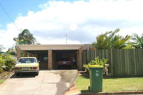 32 Parari St, Warana, QLD 4575