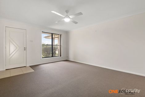 Property photo of 2/68 Wattle Ponds Road Hunterview NSW 2330