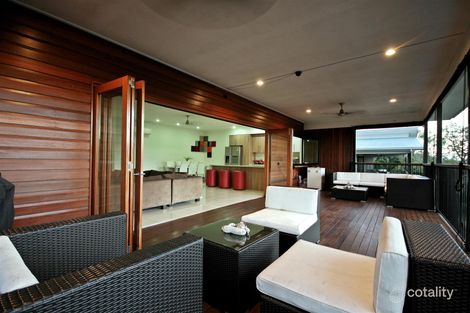 Property photo of 18 Whitehaven Crescent Cannonvale QLD 4802