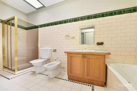 Property photo of 2/2 William Street Essendon VIC 3040