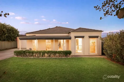 Property photo of 8 Clem Drive Glenroy NSW 2640