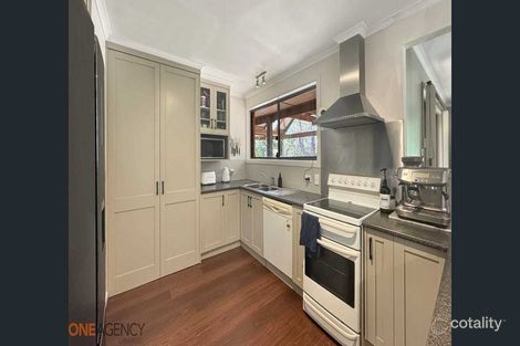 Property photo of 14 Northstoke Way Orange NSW 2800