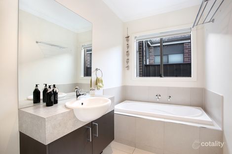 Property photo of 12 Calabrese Circuit Clyde North VIC 3978