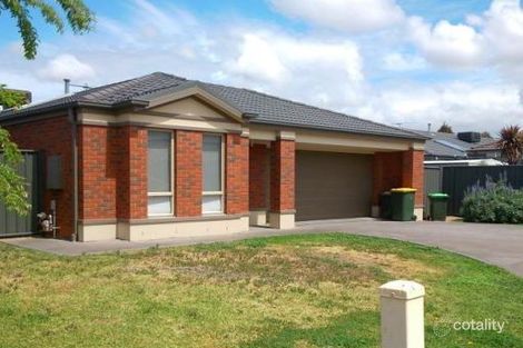 4 Penhurst Pl, Deer Park, VIC 3023