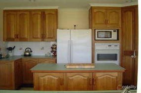 Property photo of 30 Cunningham Drive Emerald QLD 4720