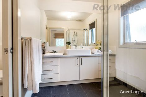 Property photo of 60 South Road Rosebud VIC 3939