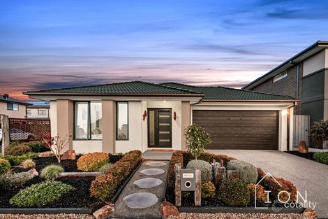 47 Flanagan Cres, Cranbourne South, VIC 3977