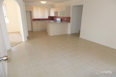 Property photo of 35 Tamworth Crescent Hoxton Park NSW 2171