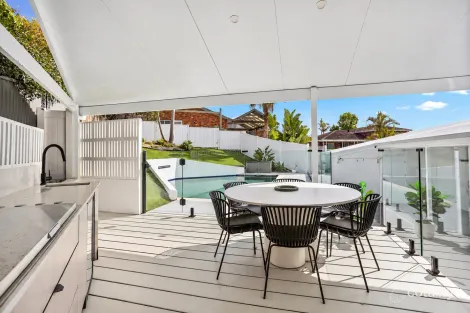 28 Kooranga Cres, Cordeaux Heights, NSW 2526