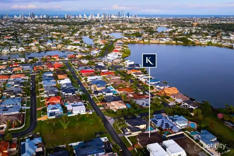 Property photo of 26 Rebholz Drive Benowa QLD 4217