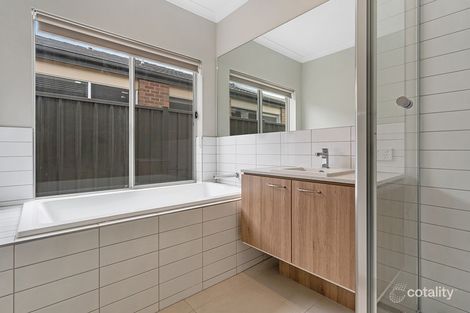 Property photo of 31 Pascal Crescent Kalkallo VIC 3064