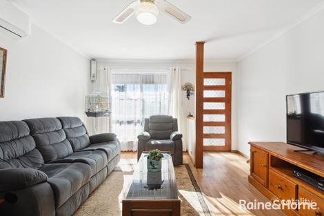 Property photo of 17 Windlass Square Seaford Rise SA 5169