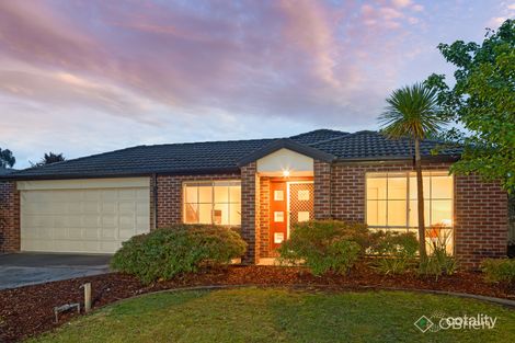 Property photo of 17 Hayes Court Pakenham VIC 3810