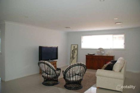 Property photo of 6 Billabong Close Kelso NSW 2795