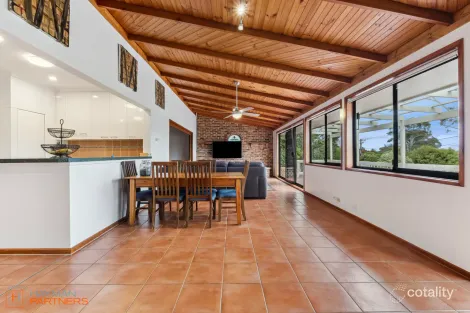 Property photo of 13 Holden Crescent Wanniassa ACT 2903