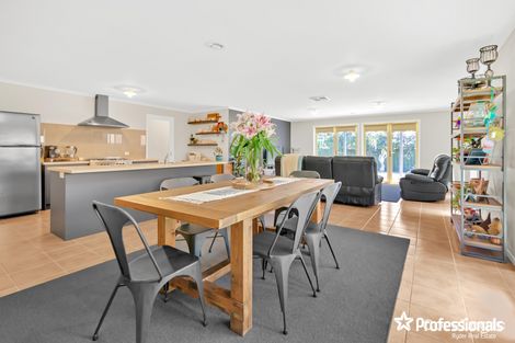 Property photo of 81 Fydler Avenue Burnside VIC 3023