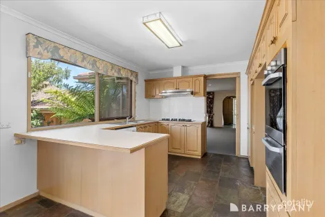 Property photo of 75 Partridge Way Mooroolbark VIC 3138