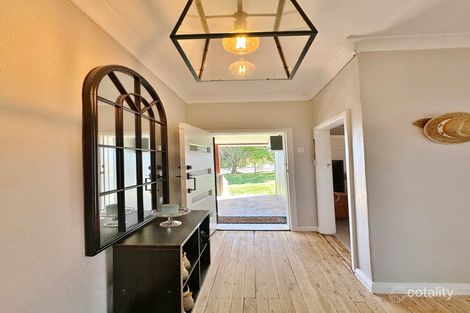 Property photo of 32 Toompang Street Young NSW 2594