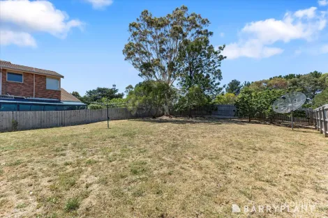 Property photo of 75 Partridge Way Mooroolbark VIC 3138