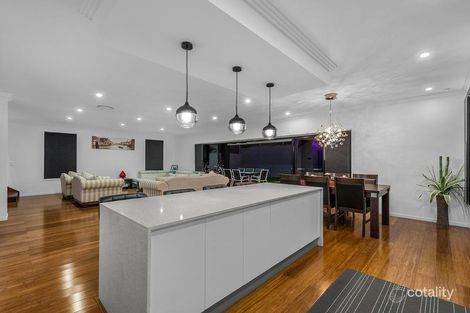 Property photo of 24 Oasis Crescent Kuraby QLD 4112