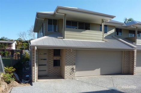 2/76 Eugaree St, Southport, QLD 4215