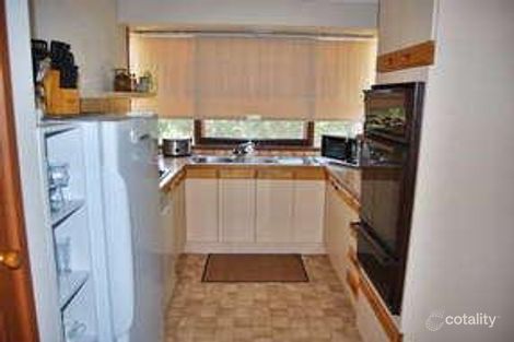 Property photo of 20 Kestrel Court Carrum Downs VIC 3201