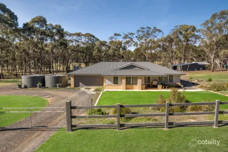 29 Tehan Ct, Heathcote, VIC 3523