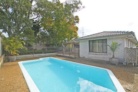 8 Belford Ave, Bateau Bay, NSW 2261