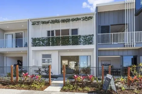 8 Leslie Cres, Baringa, QLD 4551