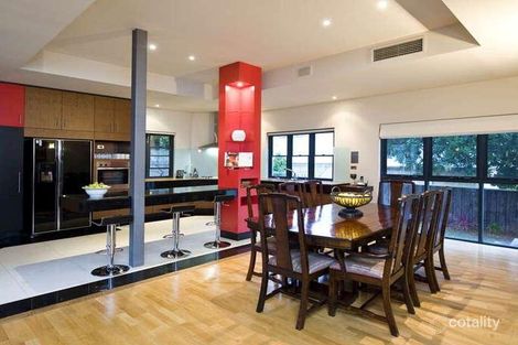 Property photo of 8 Nardina Crescent Dalkeith WA 6009